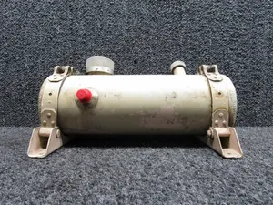 110K1-729-10-11-01 Embraer EMB-110 Hydraulic Reservoir Assembly